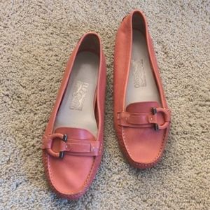 Salvatore Ferragamo coral pink mocassins 8 38